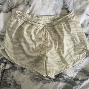 Old Navy Active Shorts in cream print